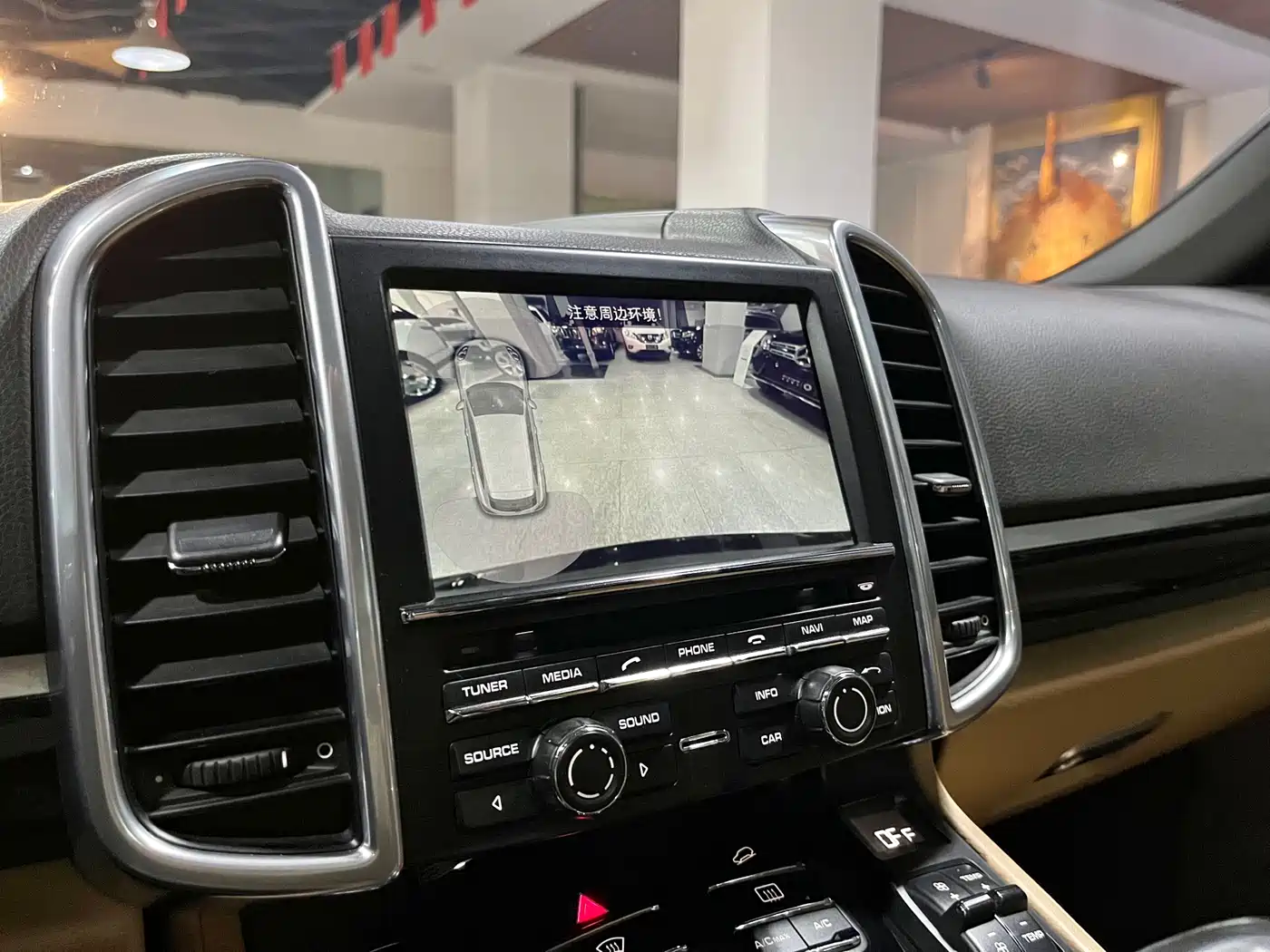 Porsche Cayenne 2015 Cayenne 3.0T фото 9