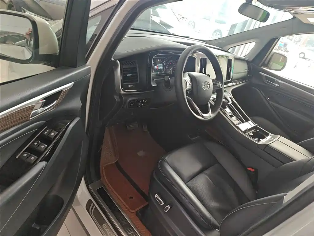 GAC Trumpchi Trumpchi M8 2021 Leading Show Series 390T Premium Edition фото 16