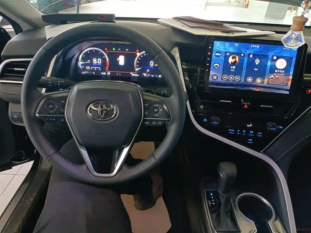 Toyota Camry 2022 2.5S Knight Edition фото 6