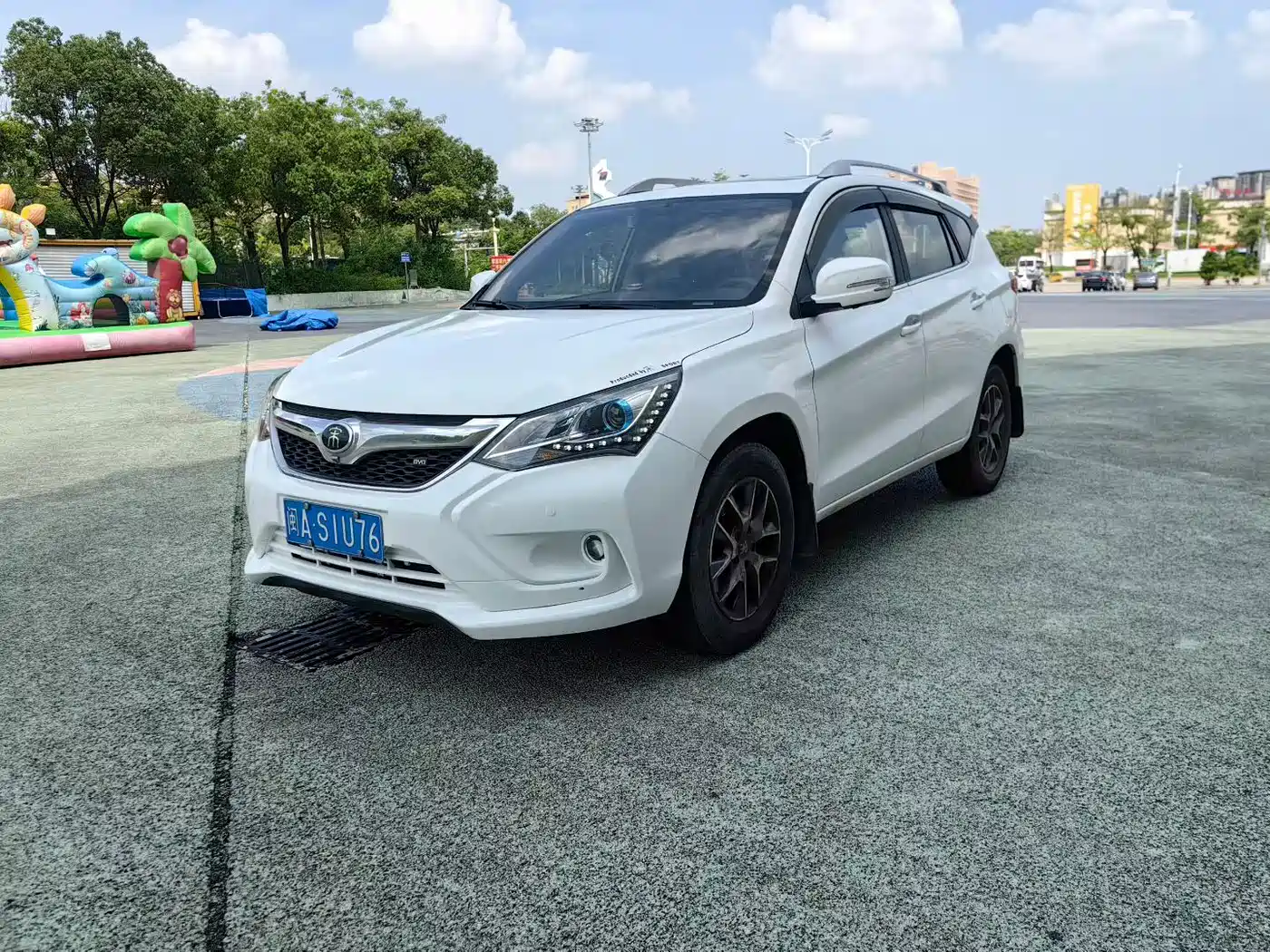 Фото 1 - BYD Song