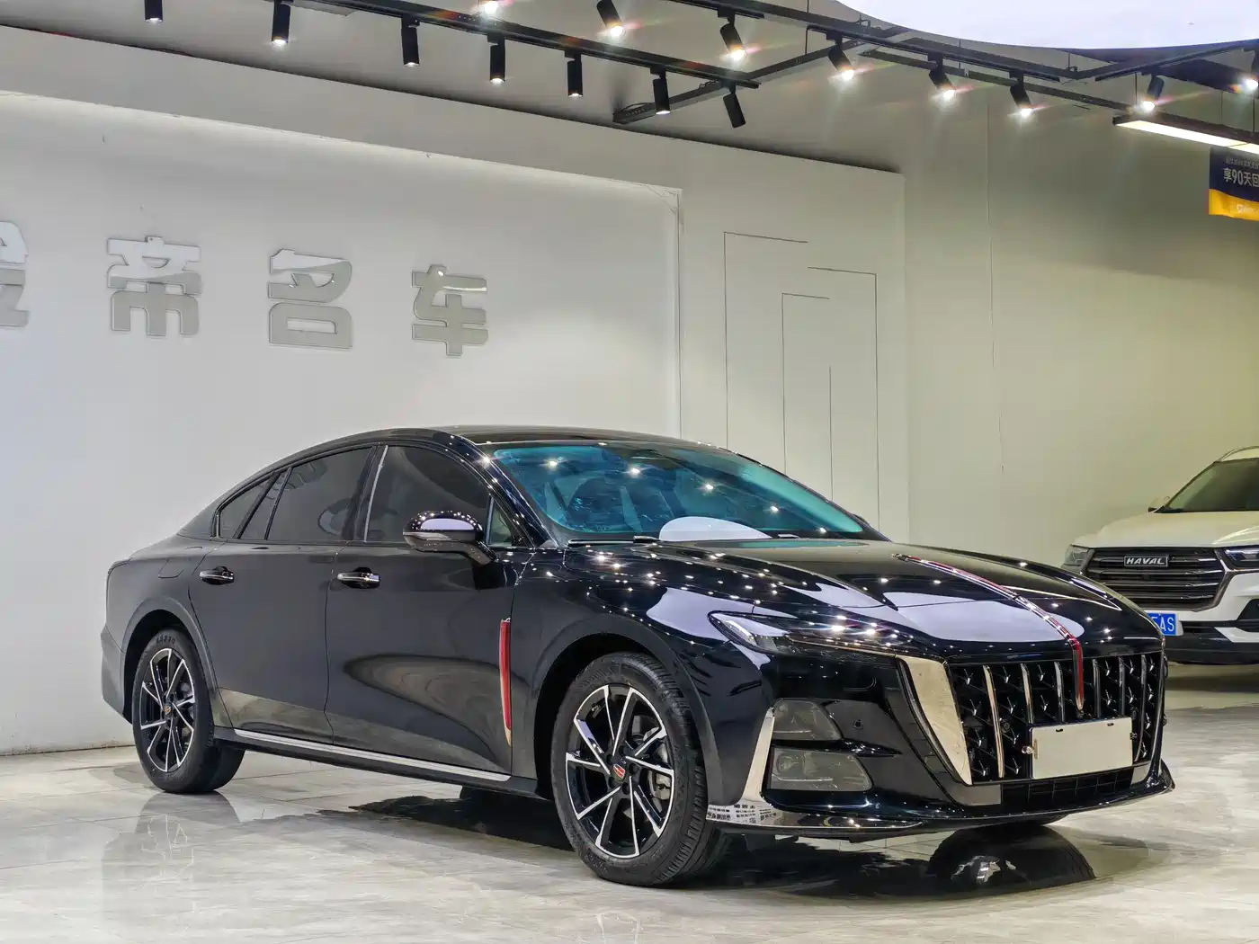 Hongqi H6 2025 Model 2.0T Beauty Edition фото 3