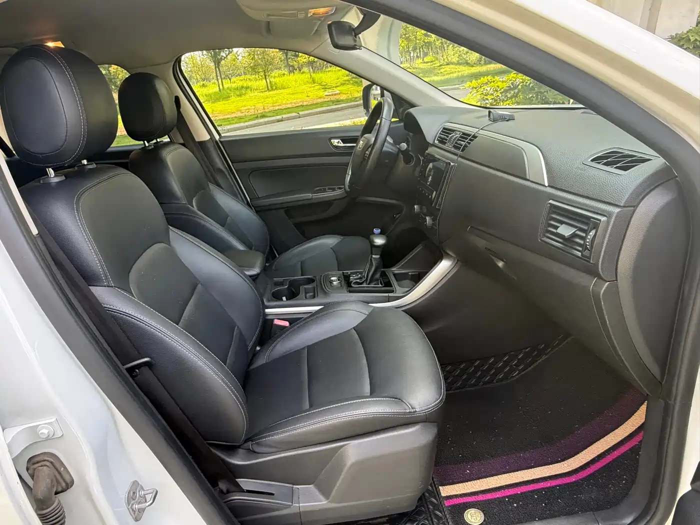 Qoros 5 2019 2018 Facelift 1.6T Automatic Leading