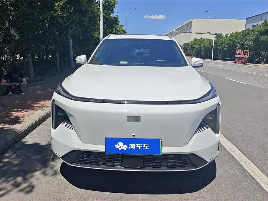 Geely Galaxy Galaxy L7 2024 1.5T 115km Starship Soaring Dragon Edition фото 2