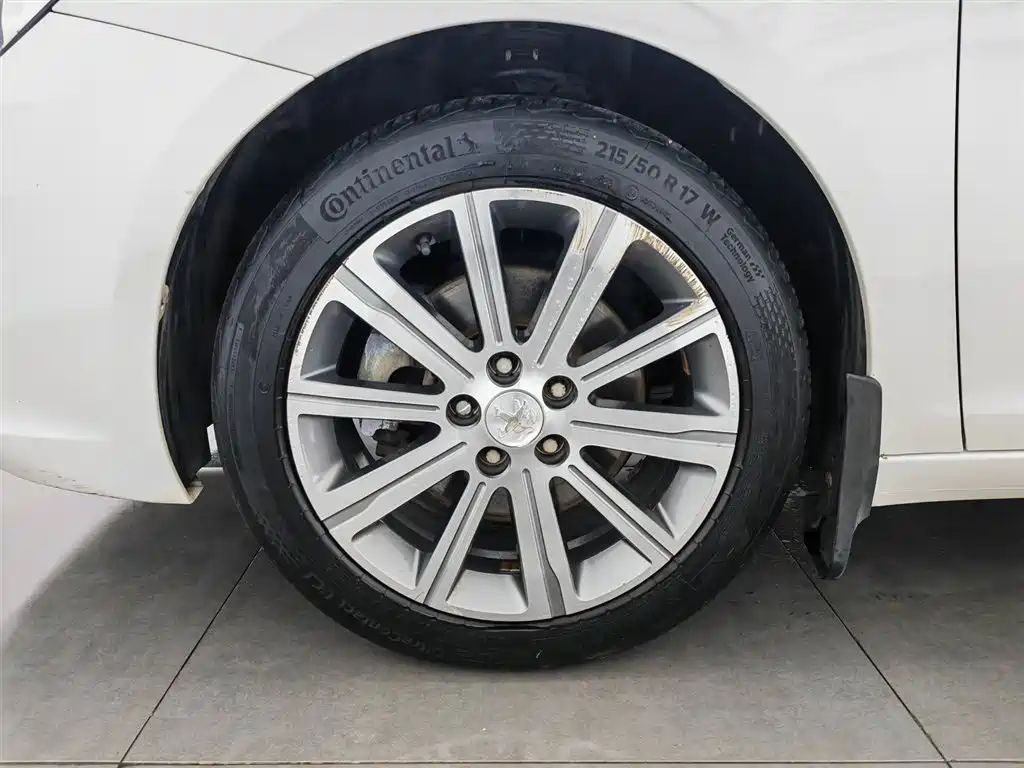 Peugeot 408 2018 Facelift 350THP Automatic Luxury фото 17