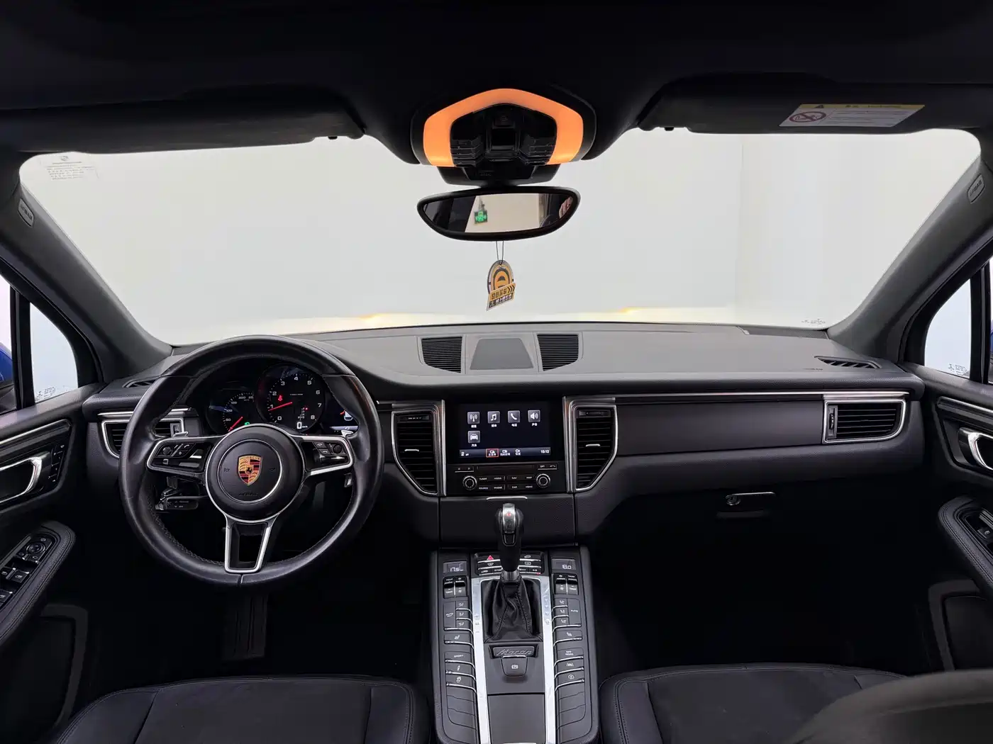 Porsche Macan 2017 Macan 2.0T фото 15