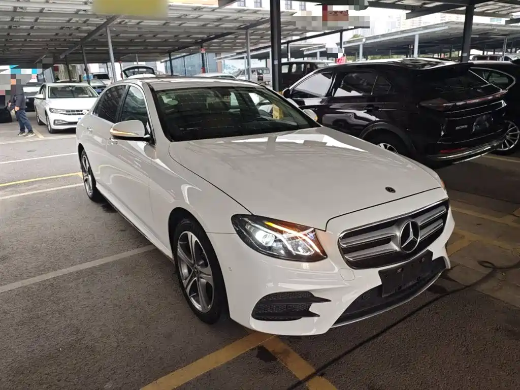 Mercedes-Benz E-Class 2019 E 200 L Sport фото 4