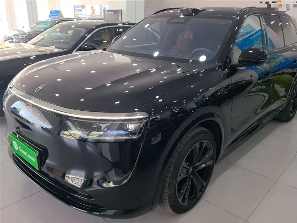AITO Wenjie AITO M8 2025 Model Extended Range Ultra Edition 53.4kWh 5-Seater фото 2