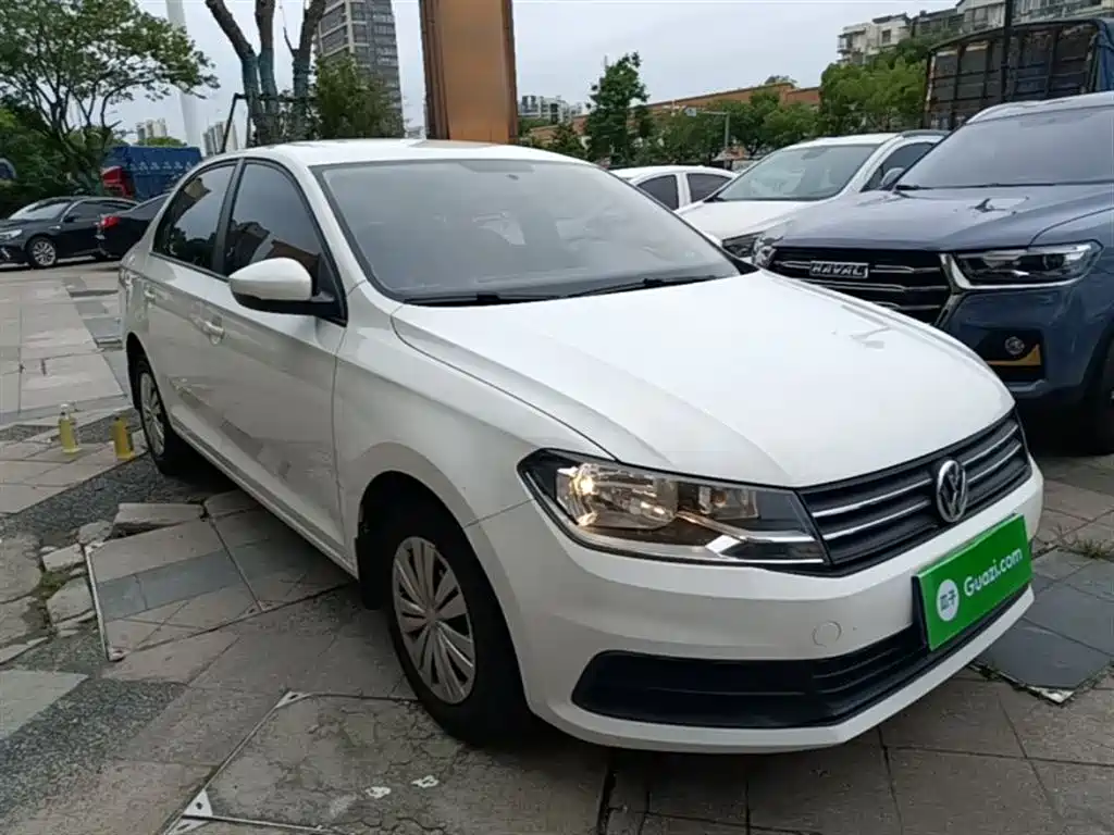 Volkswagen Santana 2017 Gran Santana 1.6L Auto Trendline фото 4