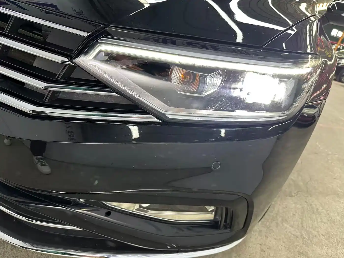 Volkswagen Magotan 2019 330TSI DSG Luxury China V фото 20