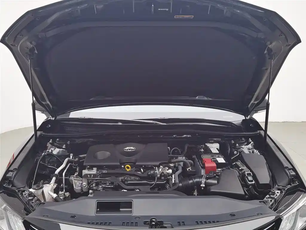 Toyota Camry 2023 2.0G Luxury Edition фото 6