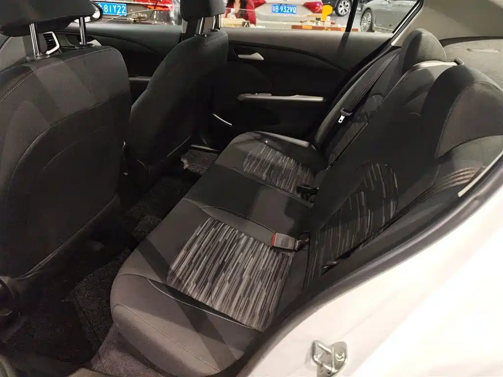 Chevrolet Cavalier 2019 320 Auto Sunroof Enjoyment Edition фото 17