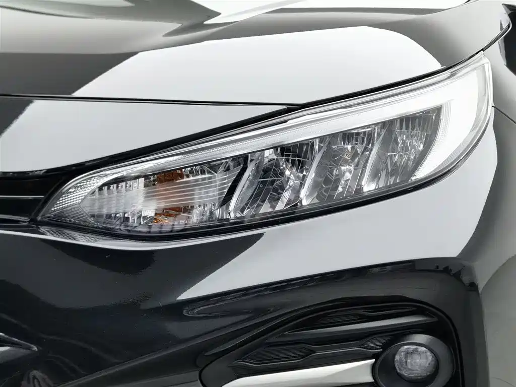 Toyota Wildlander 2022 2.0L CVT FWD Leading Edition фото 7