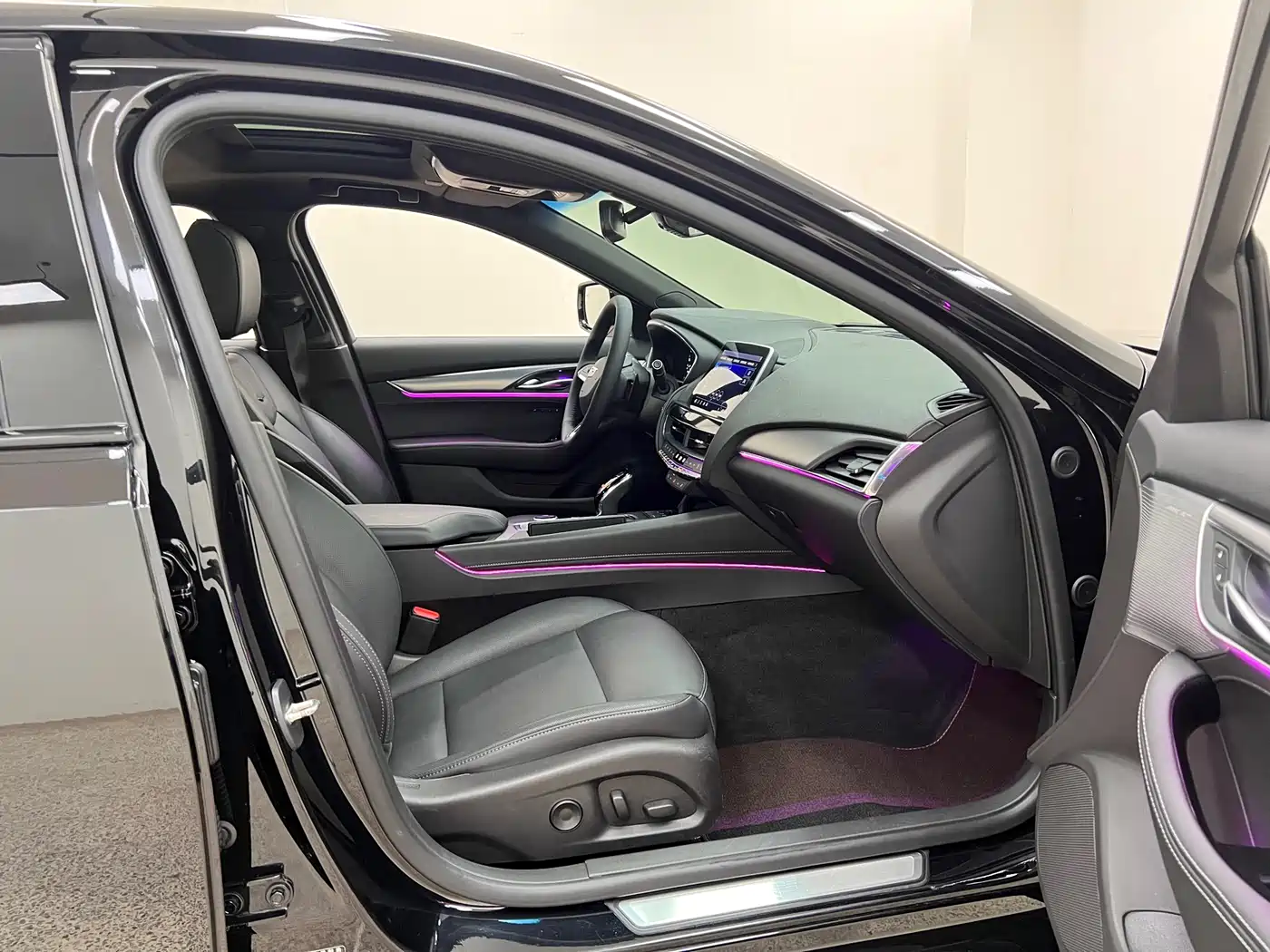 Cadillac CT5 2022 28T Premium Edition фото 32