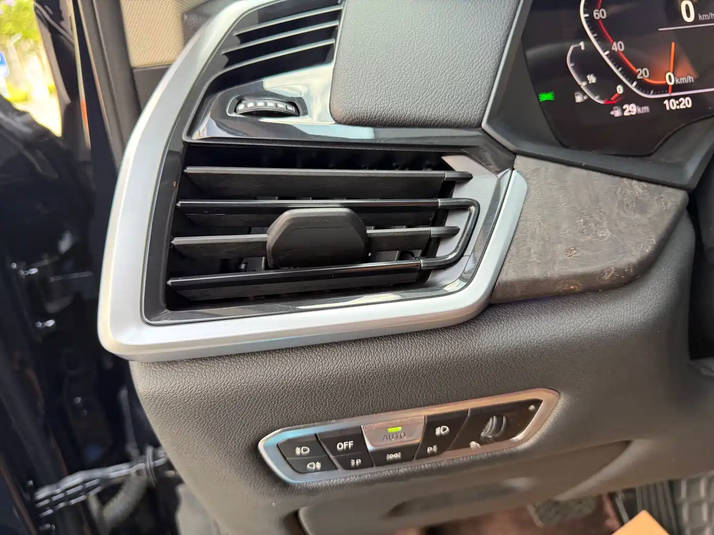 BMW X5 (Import) 2020 xDrive40i M Sport Package фото 23