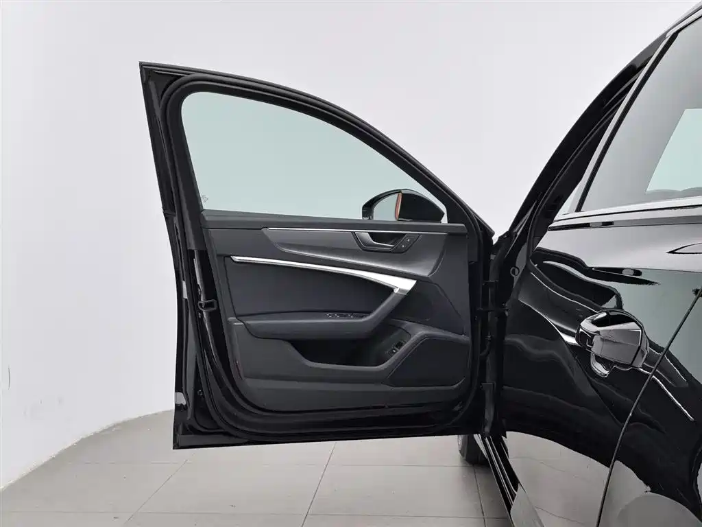 Audi A6L 2020 40 TFSI Luxury Dynamic фото 8