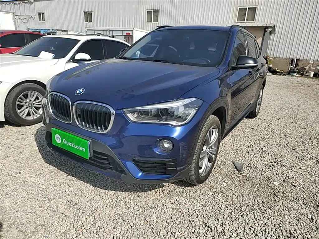 BMW X1 2018 sDrive18Li Premium Model фото 2