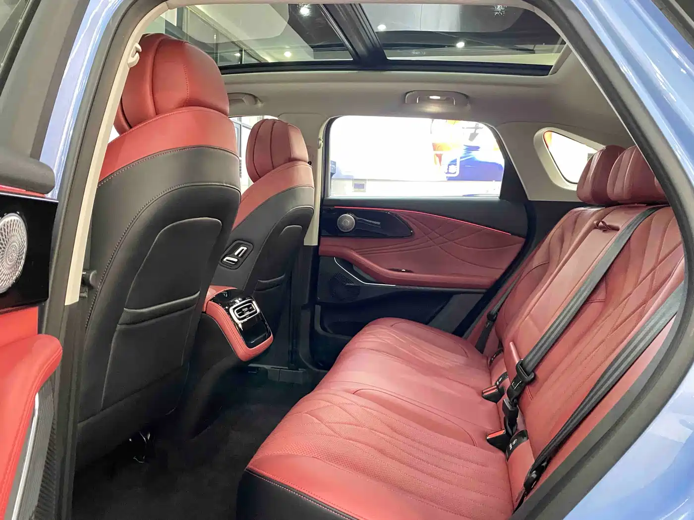Exeed Yaoguang 2026 2023 400T 2WD Premium Edition