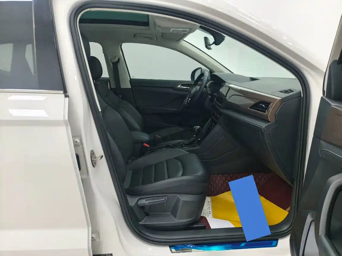 Volkswagen Tharu 2021 330TSI 4WD Luxury Plus фото 9