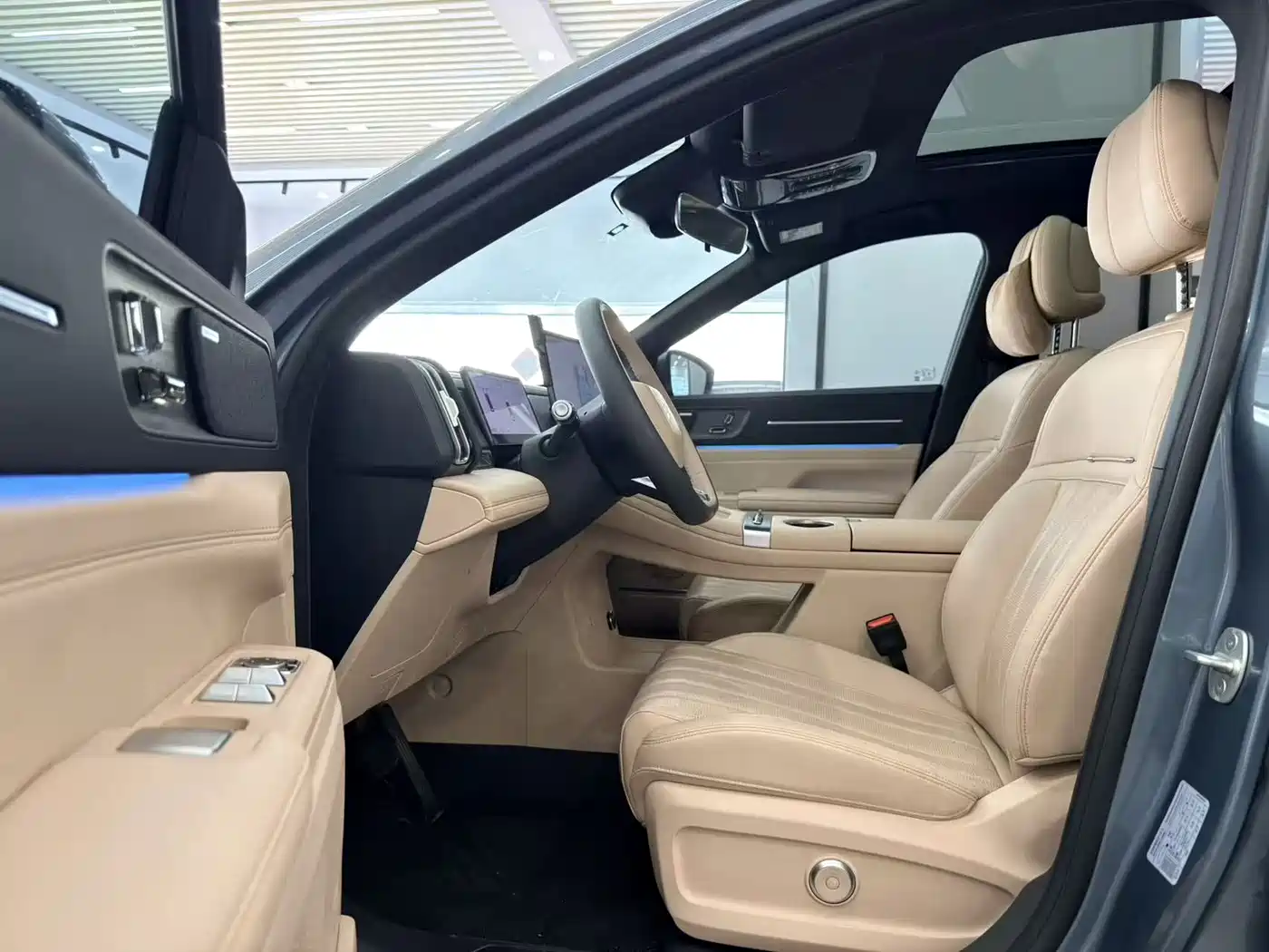Jetour Shanhai L7 PLUS 2025 Base Model 7-Seater фото 6