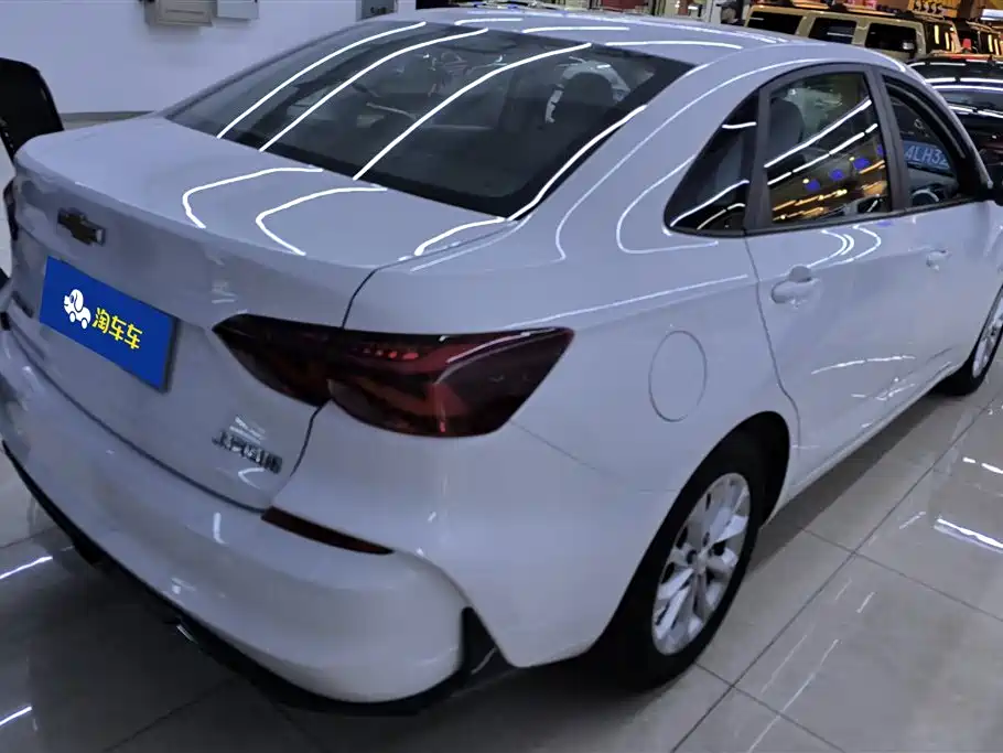 Chevrolet Monza 2023 1.5L DCT Enjoyment Edition фото 3
