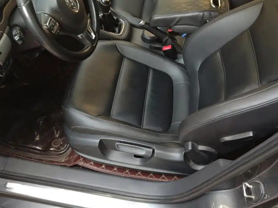 Volkswagen Sagitar 2014 1.4TSI Manual Luxury фото 9