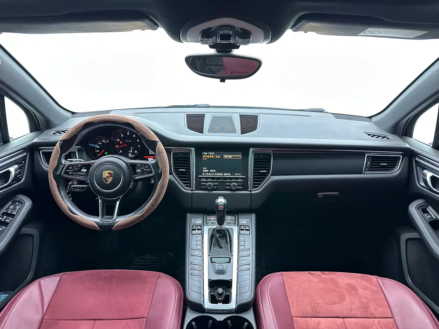 Porsche Macan 2014 Macan 2.0T фото 16