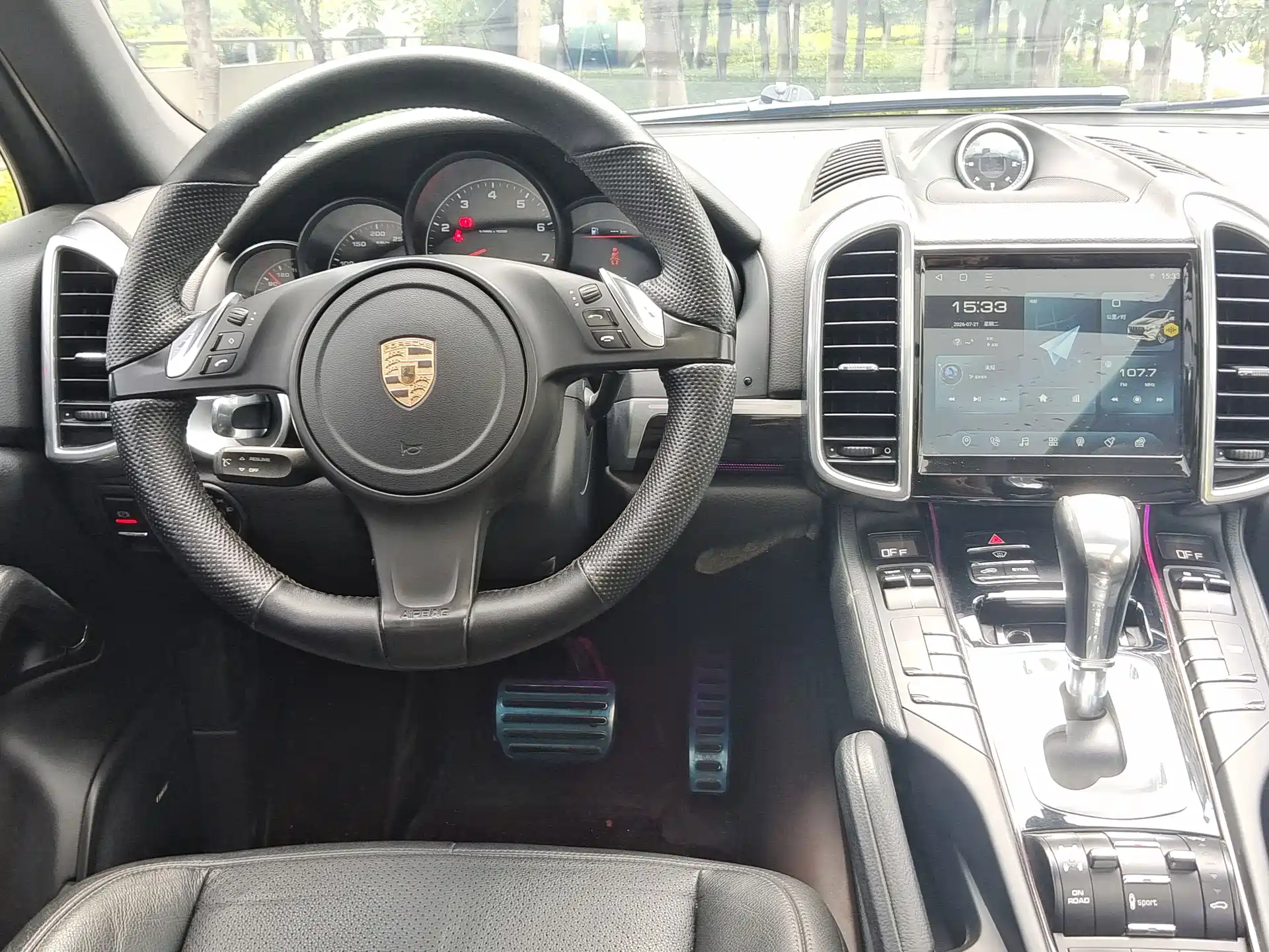 Фото 10 - Porsche Cayenne