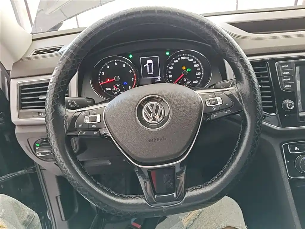 Volkswagen Teramont 2017 330TSI 2WD Luxury фото 11
