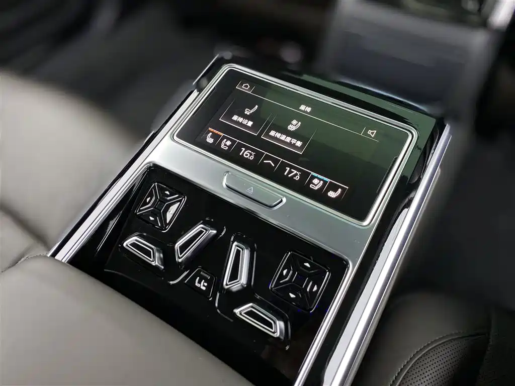 Audi A8 2019 A8L 50 TFSI quattro Luxury фото 24