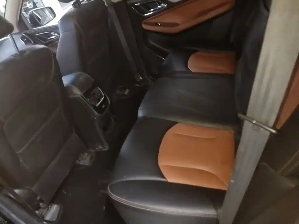 Baojun 560 2015 2015 1.8L Manual Elite