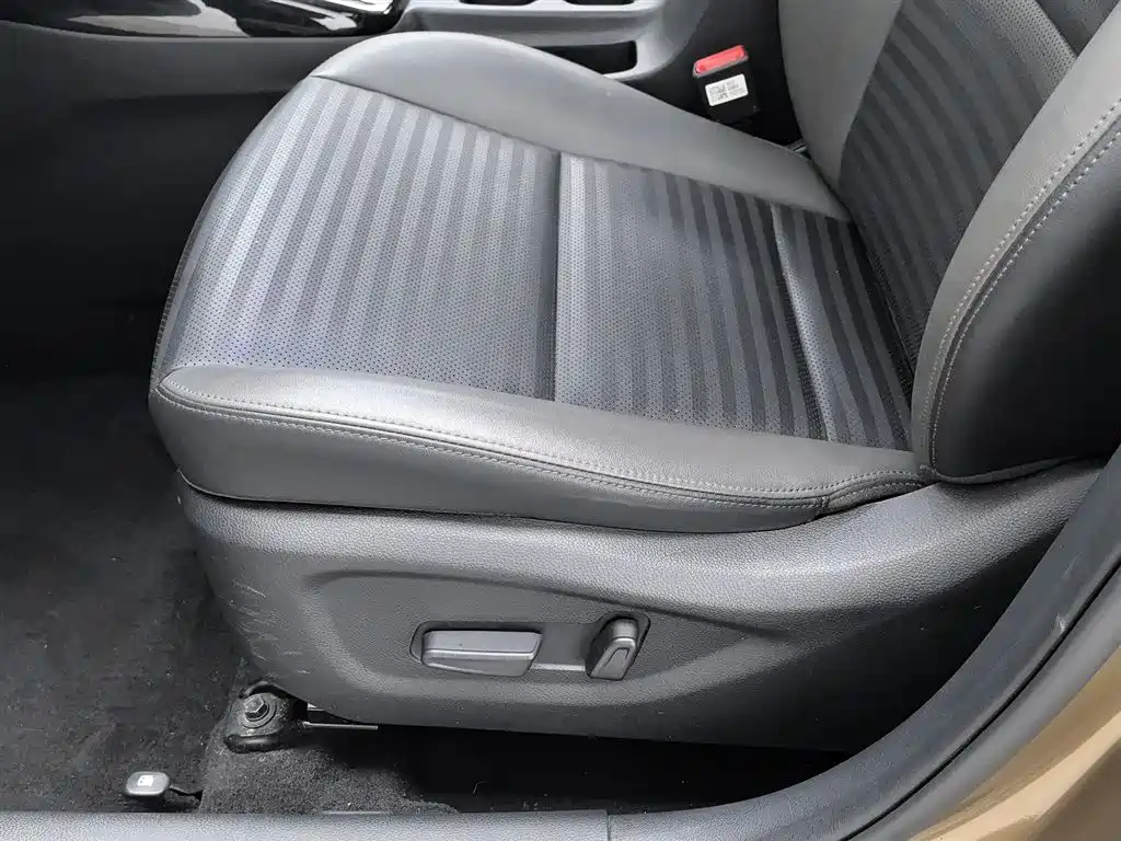 Kia Sportage 2018 2.0L Automatic Smart Luxury (China V) фото 20
