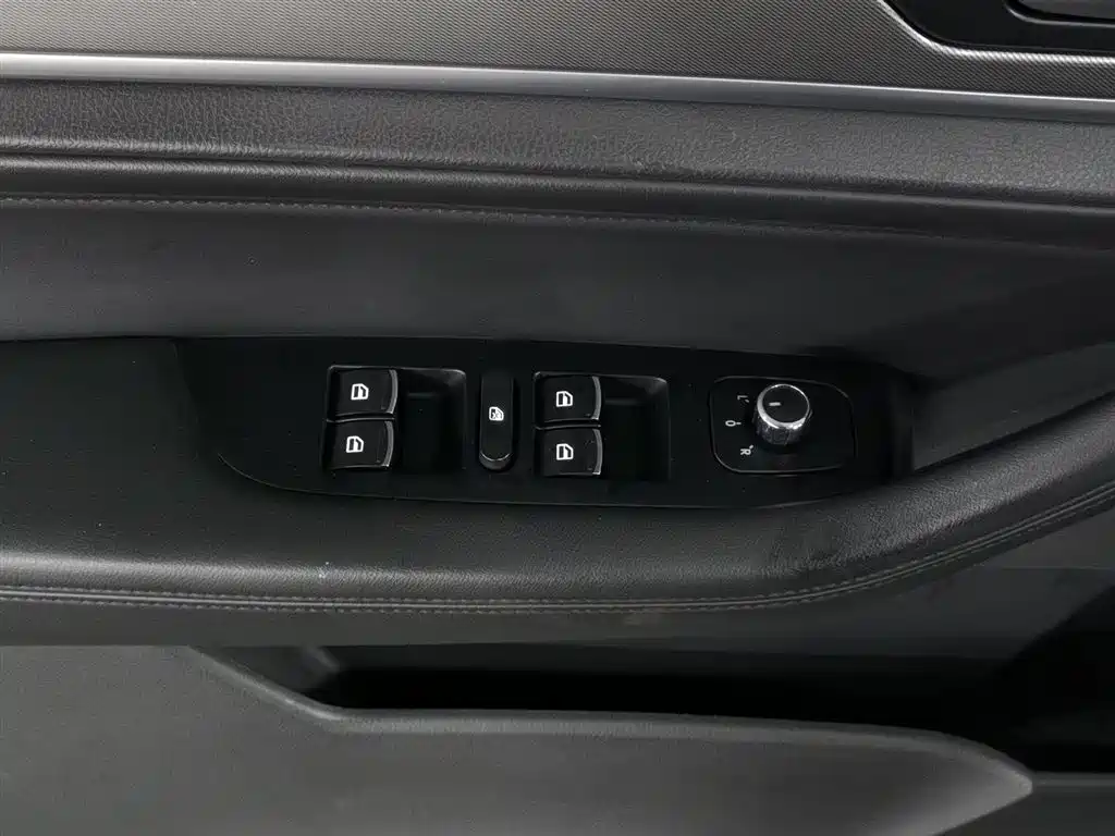 Haval H6 2019 Sport 1.5T Manual 2WD Elite (China VI) фото 9