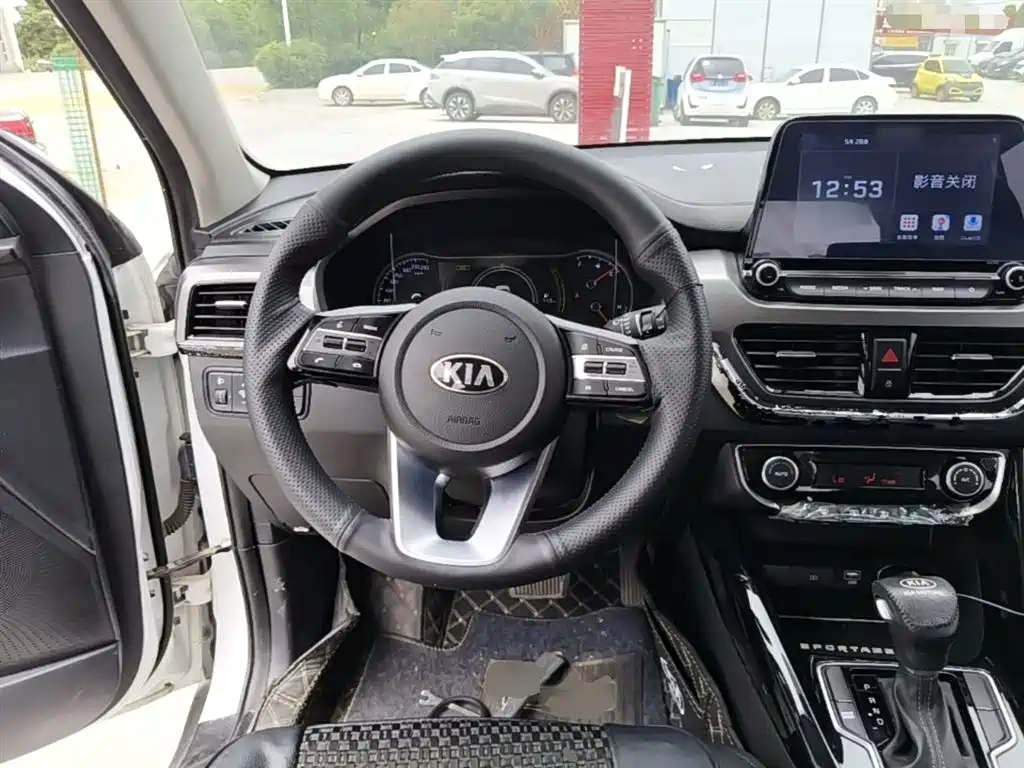 Kia Sportage 2019 2.0L Automatic Smart Luxury Edition фото 11