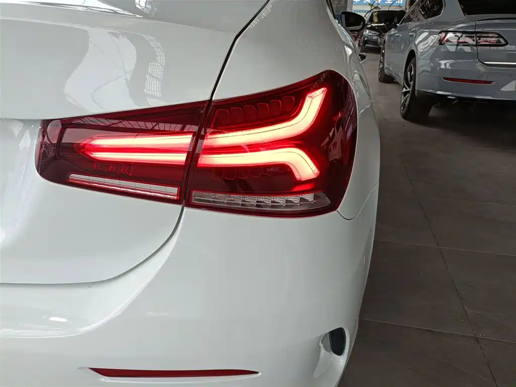 Mercedes-Benz A-Class 2022 Facelift III A 200 L Sport Sedan Fashion фото 24