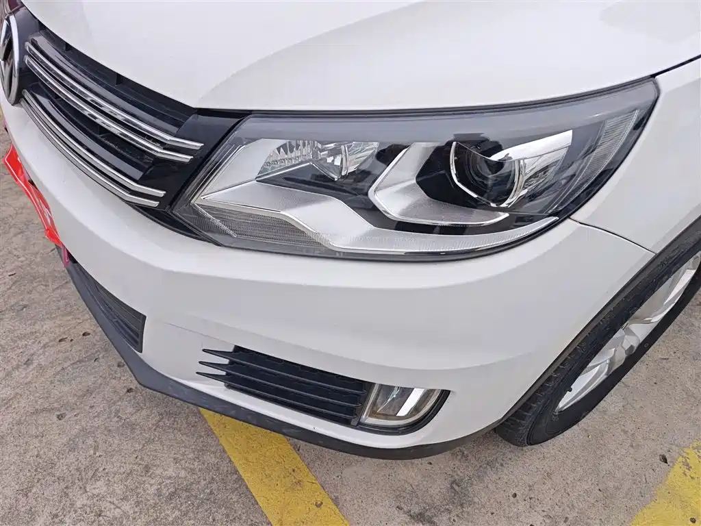 Volkswagen Tiguan 2016 Model 300TSI Automatic 2WD Trend Edition фото 24