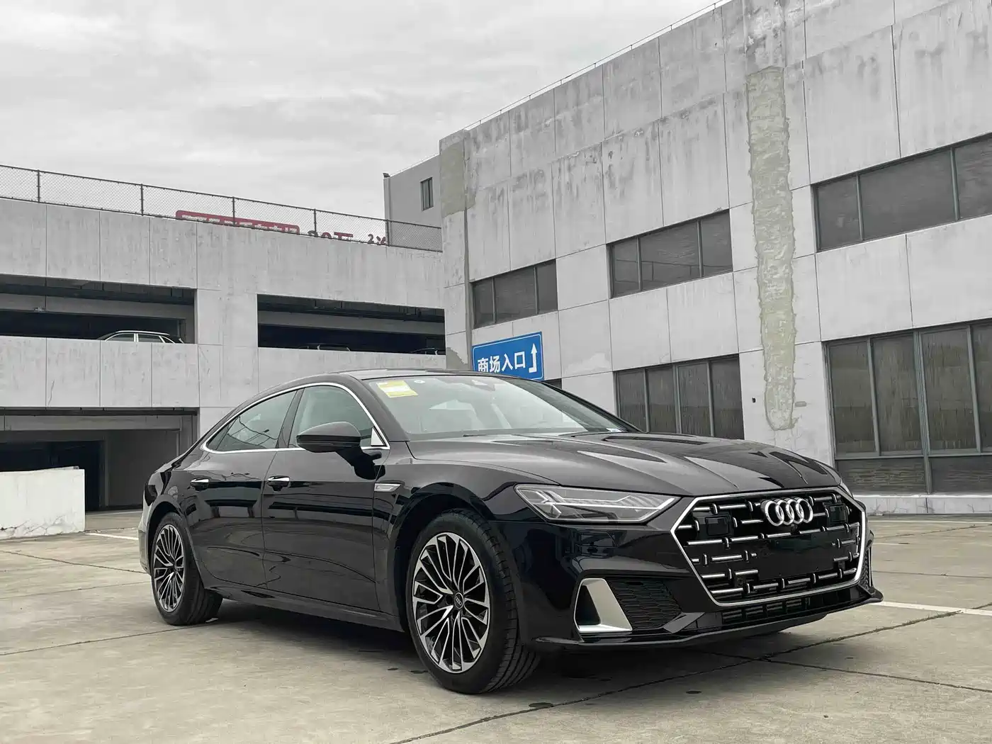 AUDI A7L