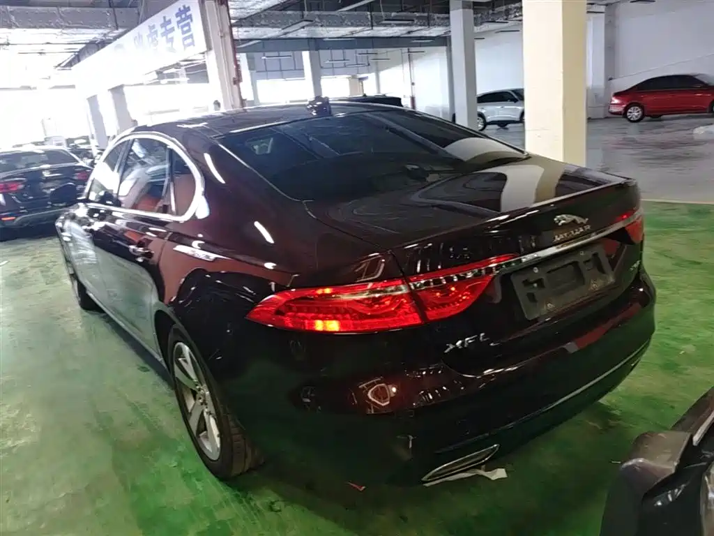 JAGUAR XFL