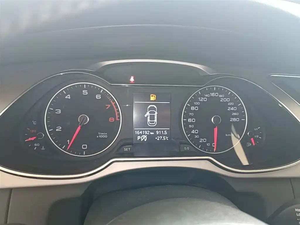 Audi A4L 2015 35 TFSI Auto Standard фото 12