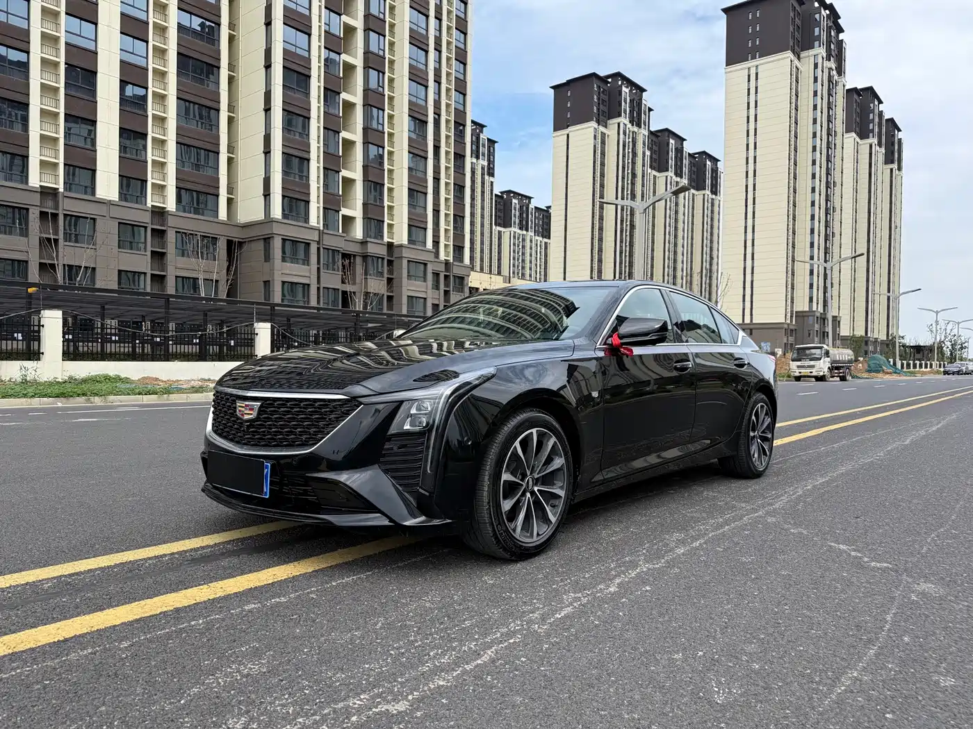 Cadillac CT5 2026 2025 Model 28T Urban Sport Edition