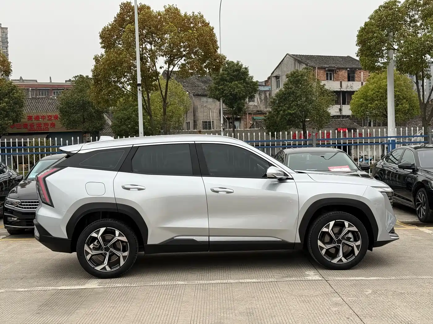 GEELY AUTOMOBILE BOYUE L