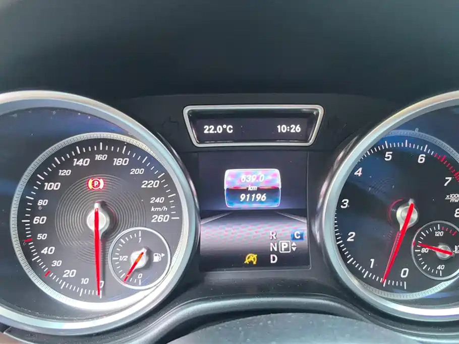 Mercedes-Benz GLE 2017 GLE 320 4MATIC Dynamic фото 14