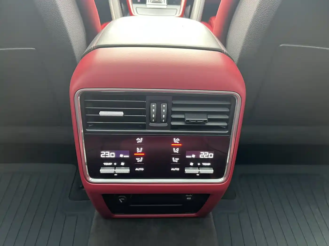 PORSCHE CAYENNE NEW ENERGY