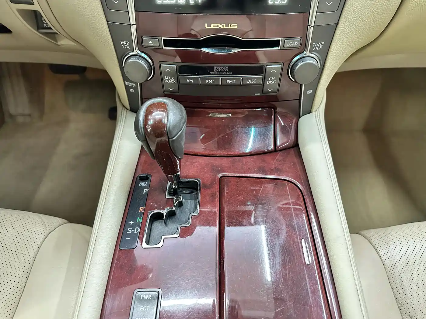 Lexus LS 2006 460L фото 19
