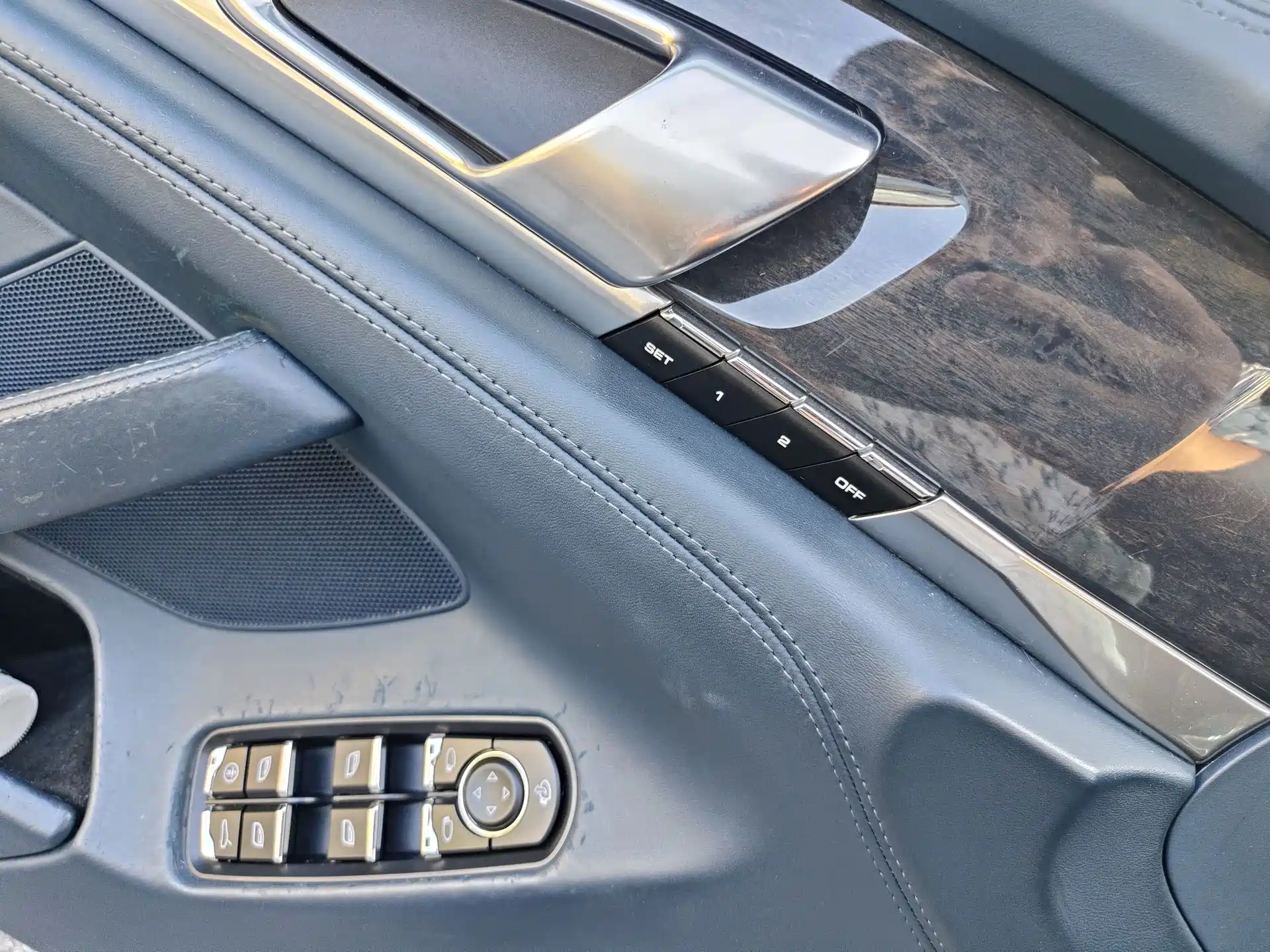 Photo 9 - Porsche Panamera