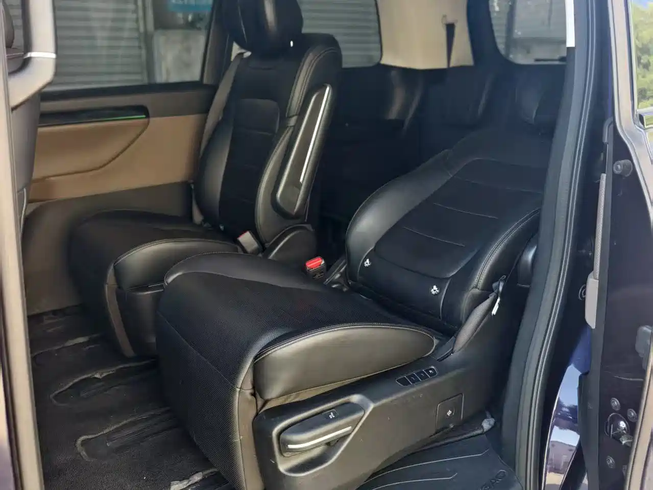 GAC Trumpchi Trumpchi E8 NEV 2024 Model 150km MAX фото 5
