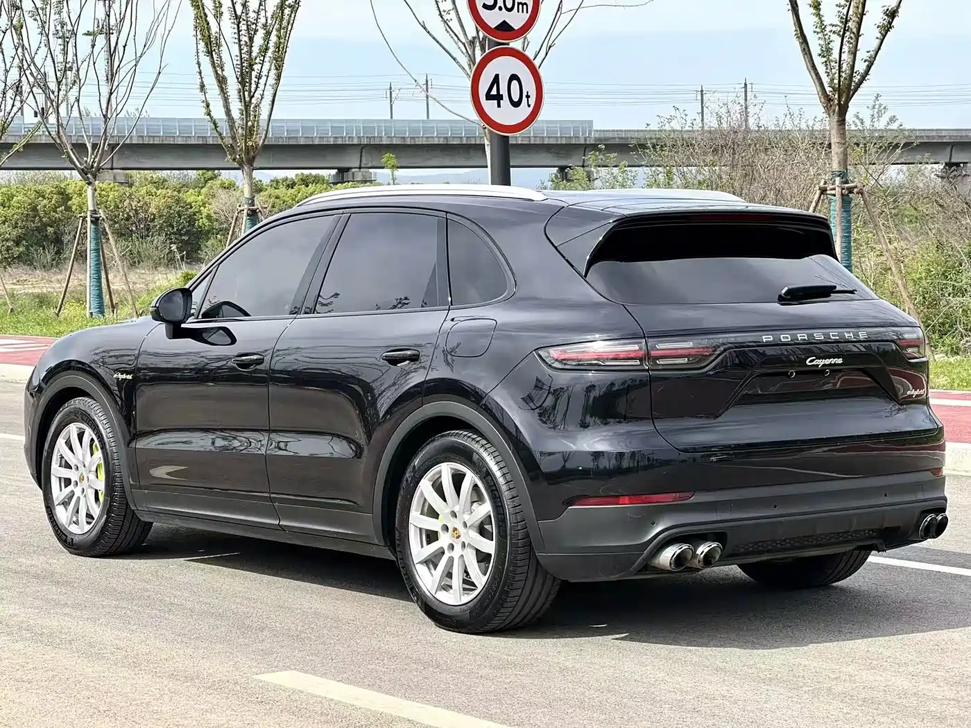 PORSCHE CAYENNE NEW ENERGY