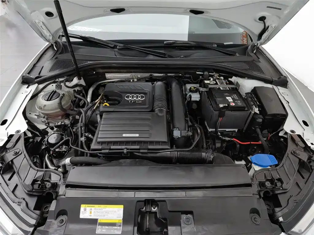 Audi A3 2019 Sportback 35 TFSI Progressive China VI фото 6