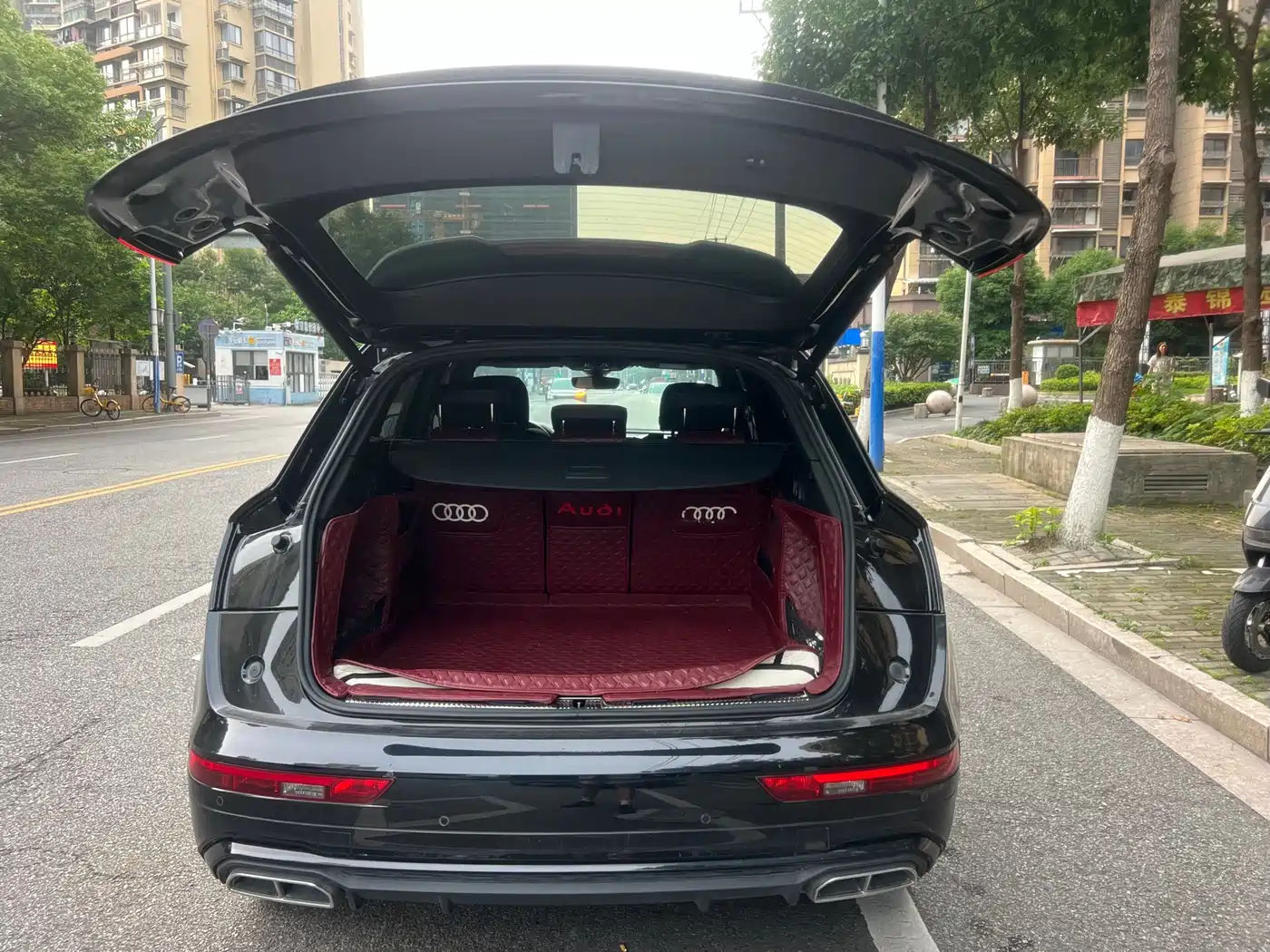 Audi Q5L 2023 45T Luxury Dynamic фото 10