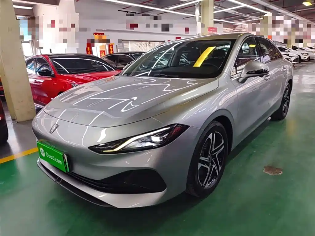 Roewe D7 2023 DMH 125km Flagship Edition