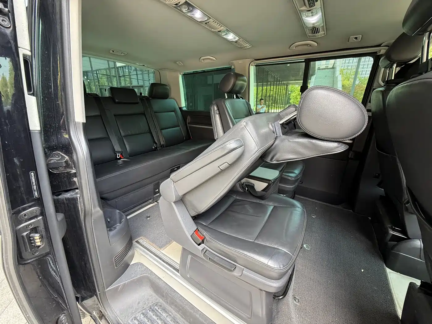 Volkswagen Multivan 2014 2012 2.0TSI 2WD Business Edition